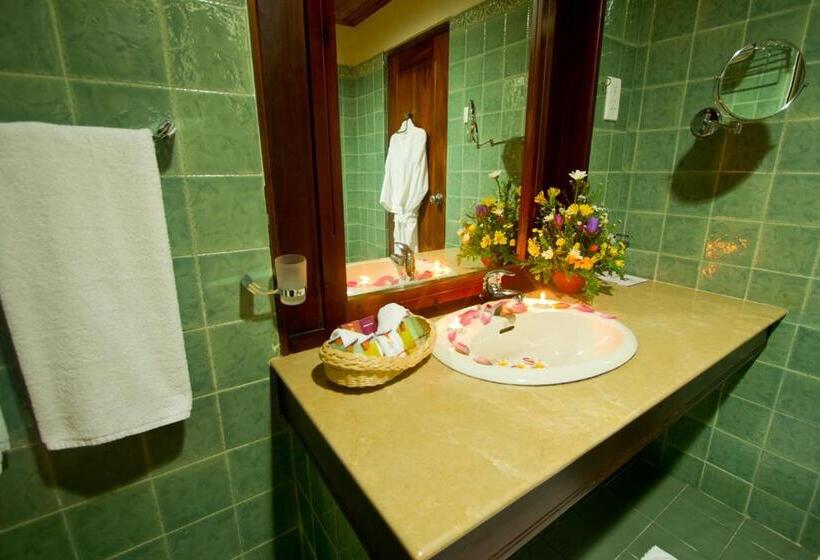 اتاق لوکس با چشم‌انداز, Randholee Resort & Spa