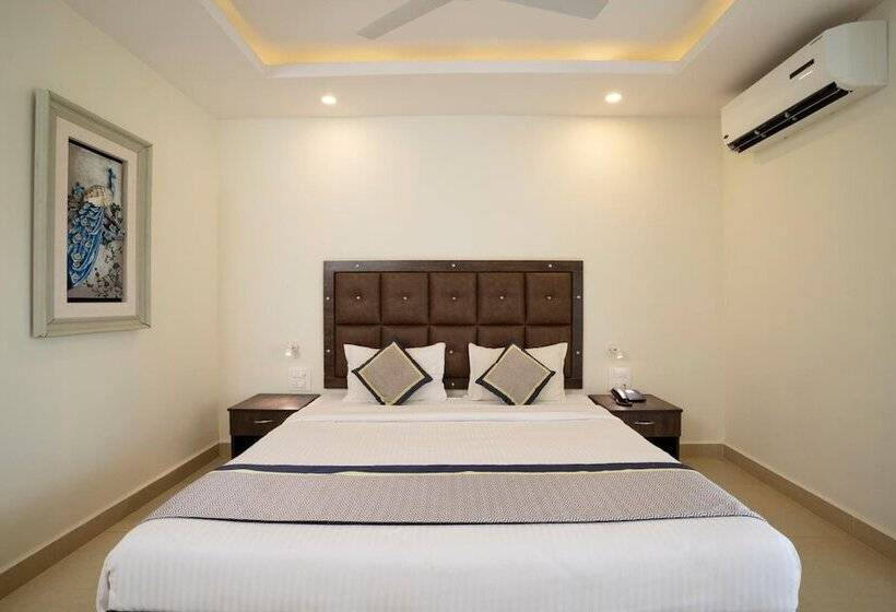 Premium Room Side Sea View, La Vaiencia   A Beach Resort, Morjim