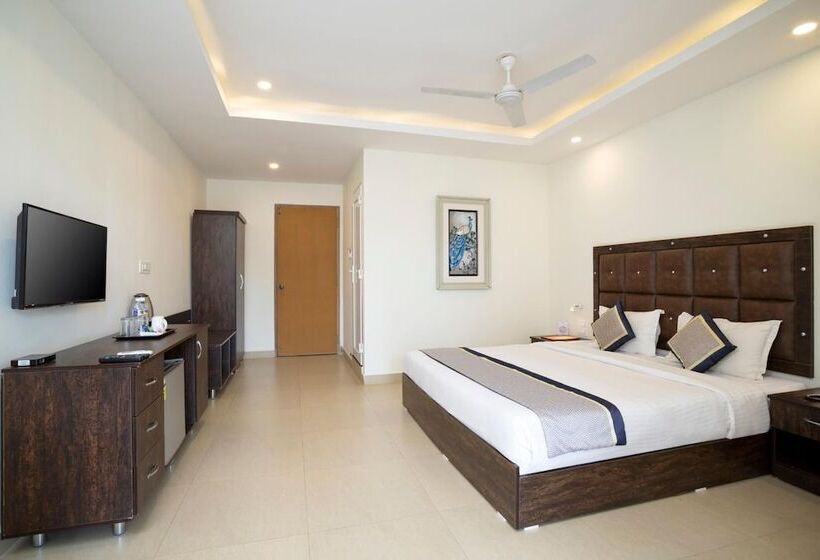 Premium Room Side Sea View, La Vaiencia   A Beach Resort, Morjim