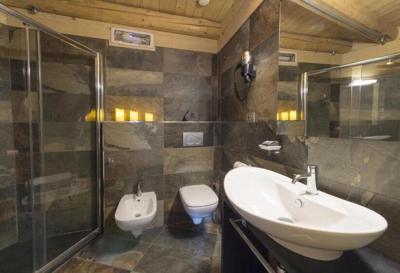 اتاق استاندارد با تخت بزرگ, Chalet Morel 1586 Hotel & Spa