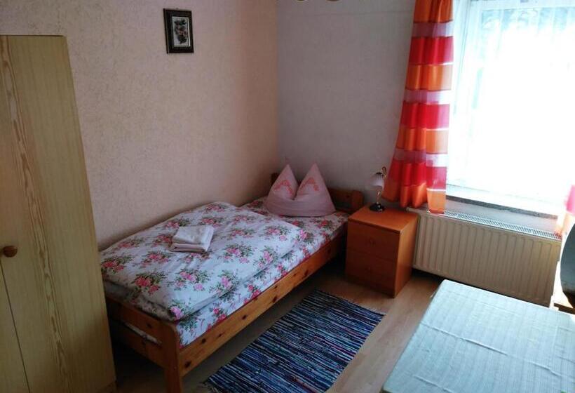标准单人间, Gasthof Zur Eiche