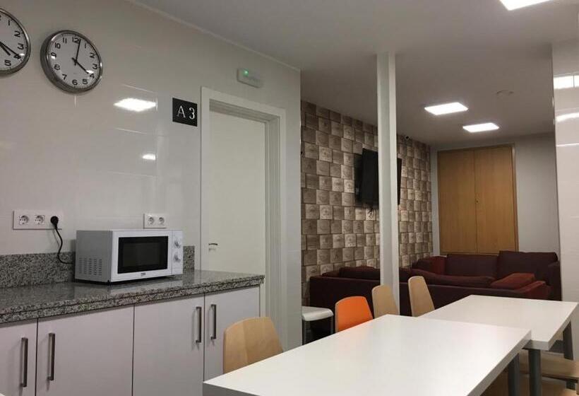 スタンダードトリプルルーム, Albergue Logroño Centro