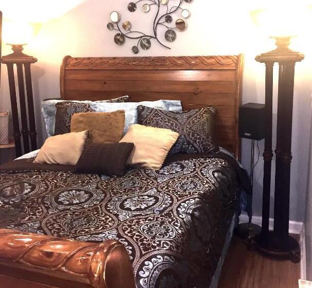 Апартаменты 3 Спальни, Premier National Harbor House