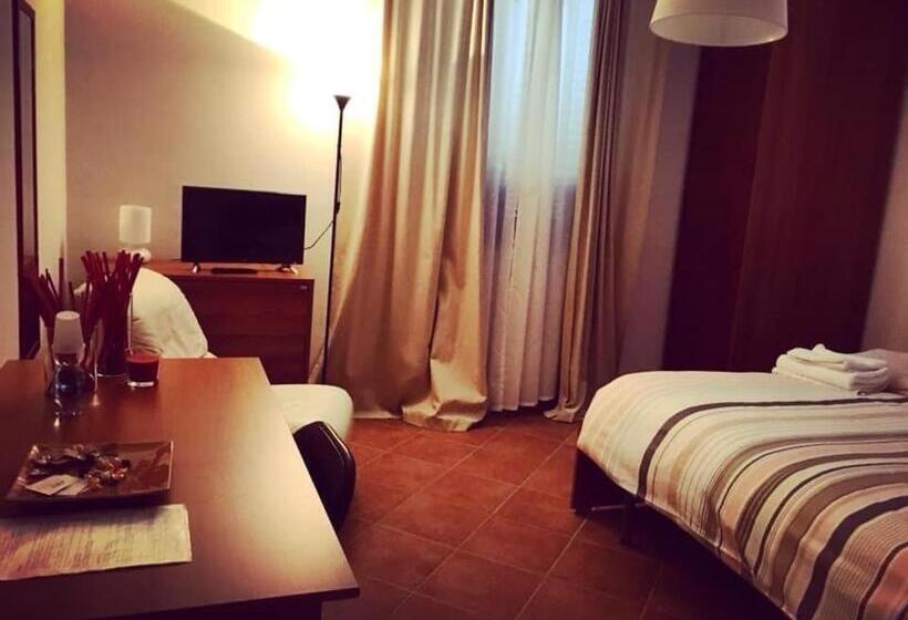 Номер Стандарт, Dino S B&b