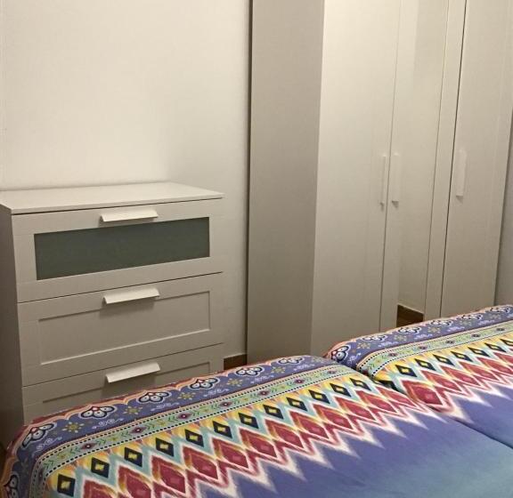 اتاق خانوادگی با چشم‌انداز دریا, Apartamentos Playamar