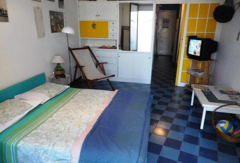 Apartamento 1 Quarto Rés-do-chão, Pietre Nere