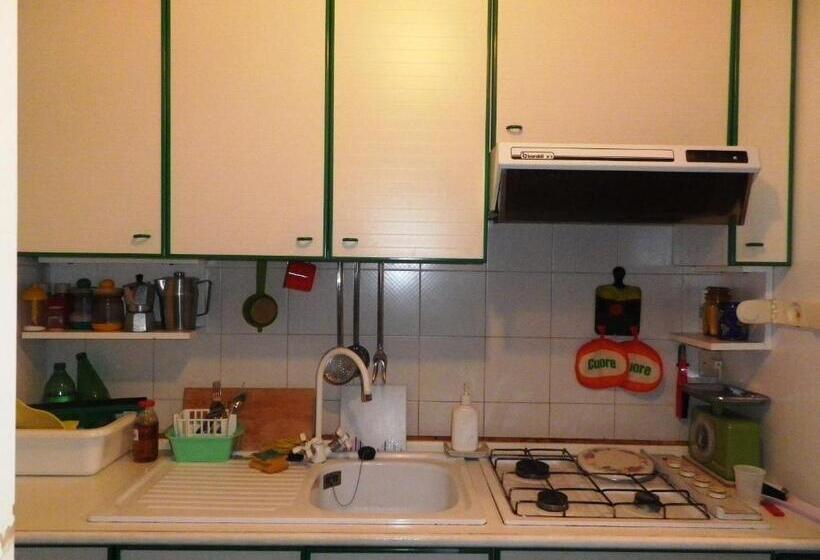 Apartamento 1 Quarto Rés-do-chão, Pietre Nere
