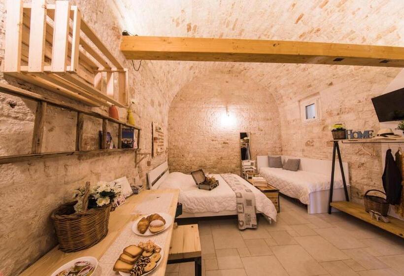 Номер Deluxe, Pietrachiara