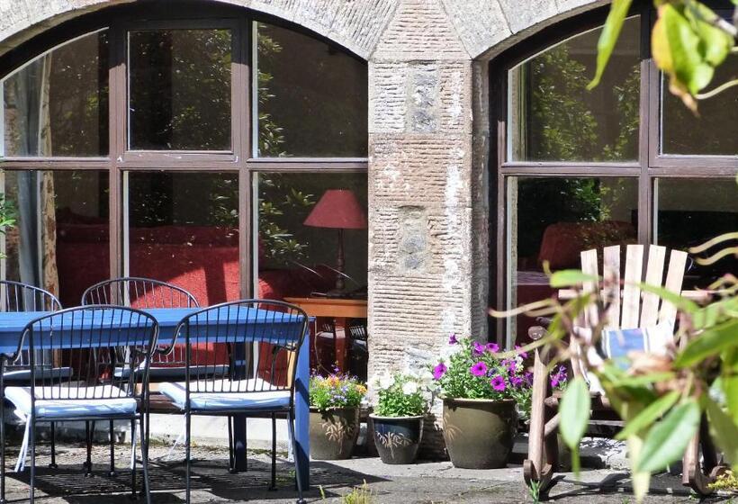 اتاق استاندارد, The Steading At Barmore