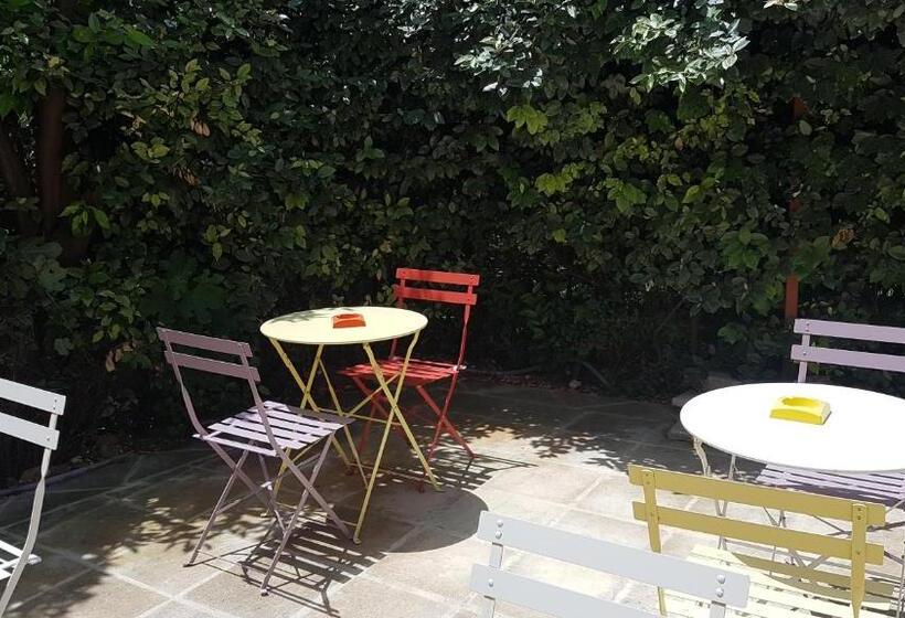 غرفة قياسية ثلاثية, Borgo Sofia Bed And Breakfast
