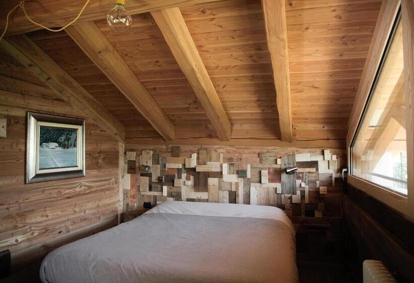 سوییت با چشم‌انداز کوه, La Casa Di Paglia B&b