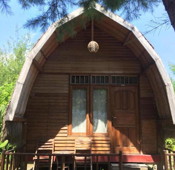 Номер Стандарт Вид на Сад, Meno Classic