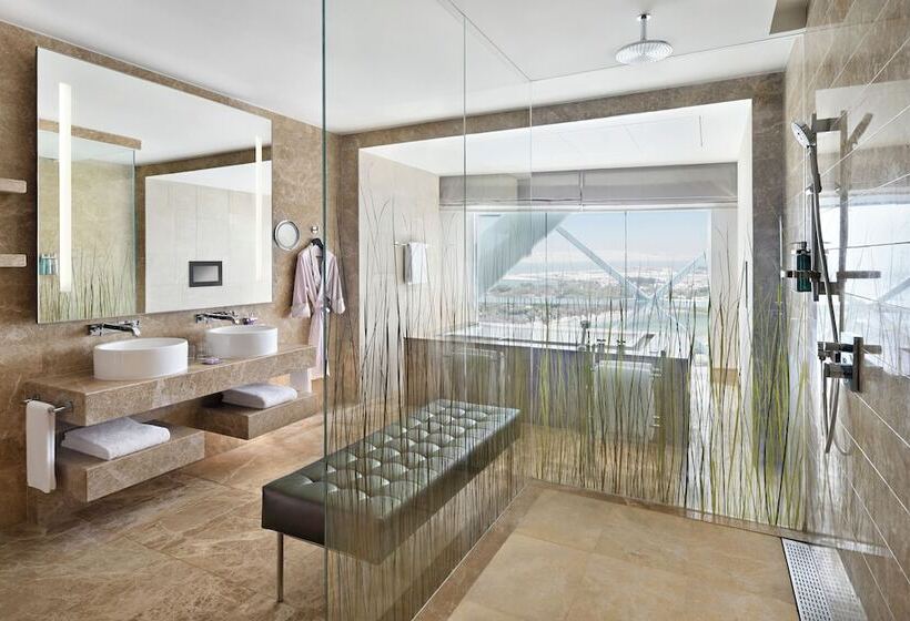 Президентский Люкс, Andaz Capital Gate Abu Dhabi, By Hyatt