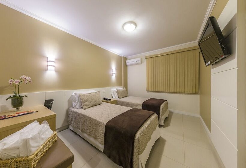 Номер Deluxe, Thomasi Express  Londrina