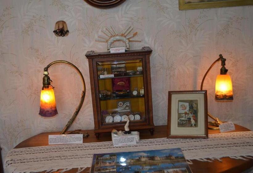 Номер Стандарт, Maison D Autrefois