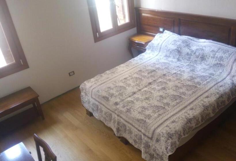 اتاق استاندارد, B & B Nina