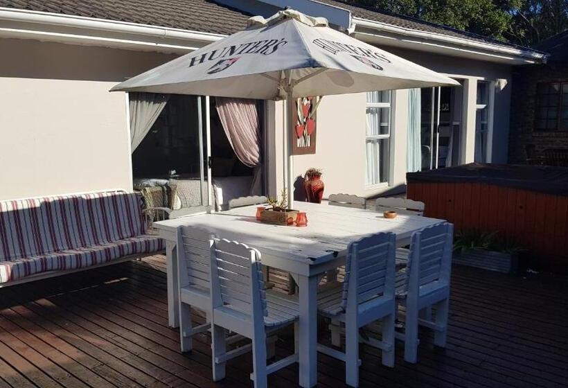 プールビュースタンダードルーム, Walmer Heights Guest House