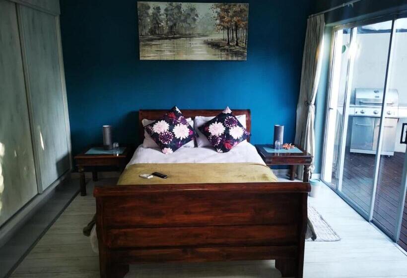 デラックススタジオ, Walmer Heights Guest House