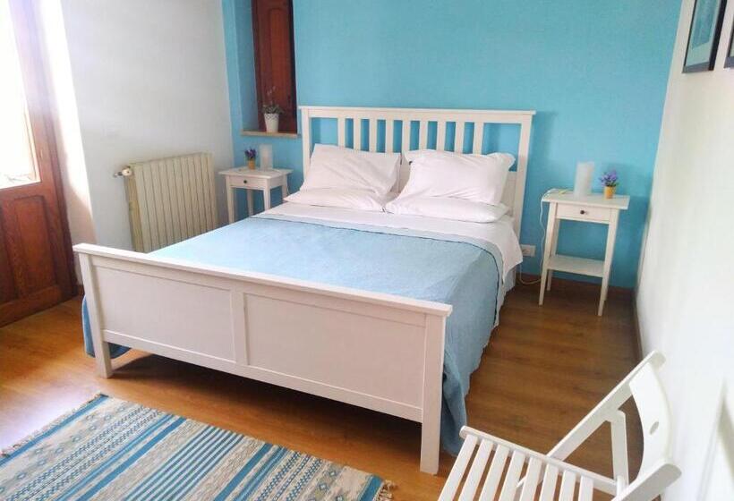 اتاق استاندارد با بالکن و چشم‌انداز دریا, Garden House Alla Torre