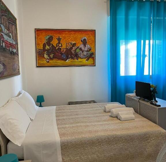 اتاق استاندارد سه تخته با سرویس بهداشتی مشترک, Casa Vacanze Affittacamere Senigallia 158