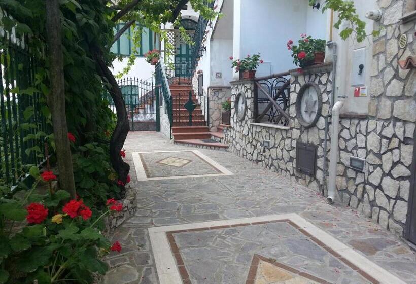 آپارتمان 2 خوابه, Residenza Antico Borgo Del Pozzo