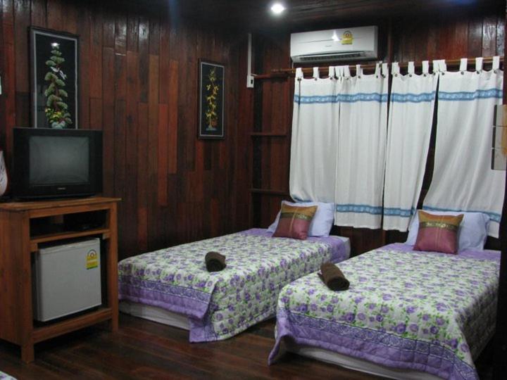 اتاق خانوادگی, Baansuan Lychee Maeklong Resort Ampawa