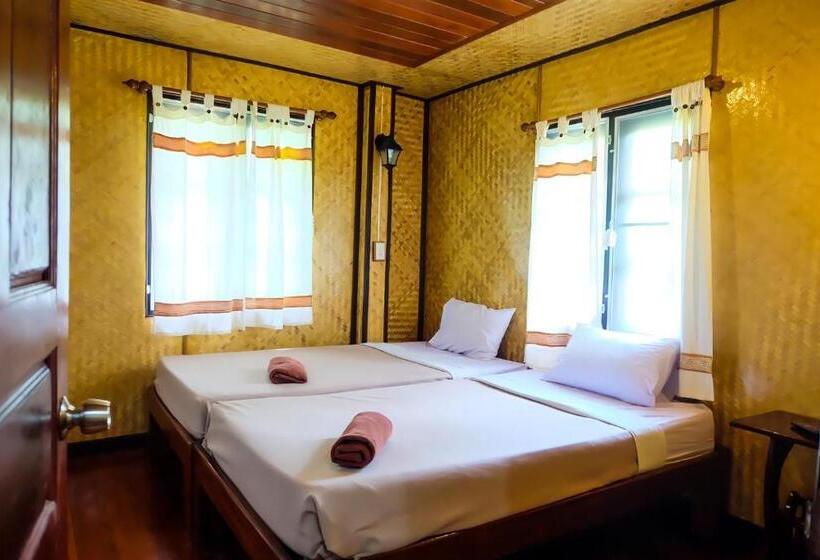 اتاق استاندارد چهار تخته, Baansuan Lychee Maeklong Resort Ampawa