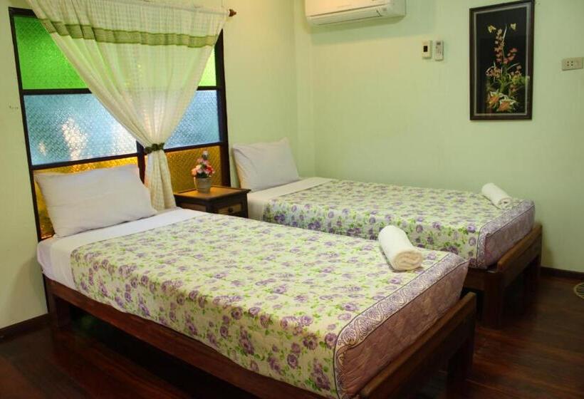 اتاق استاندارد با بالکن, Baansuan Lychee Maeklong Resort Ampawa