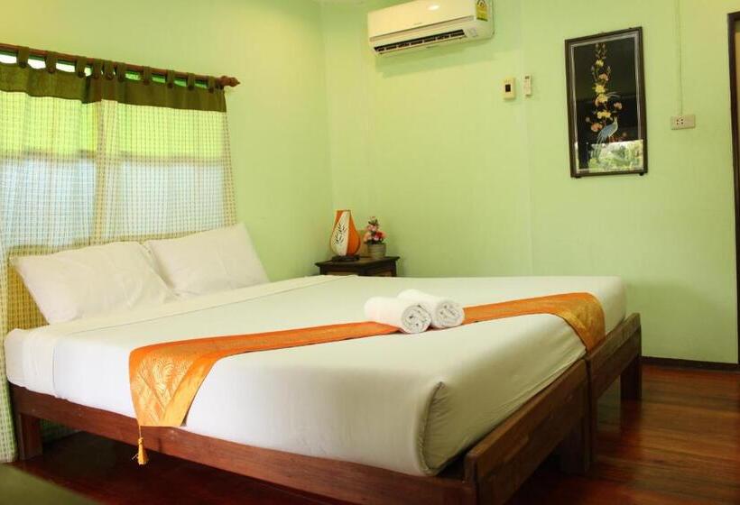 اتاق استاندارد با بالکن, Baansuan Lychee Maeklong Resort Ampawa