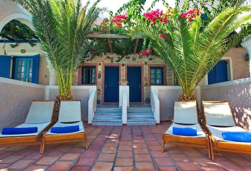 اتاق استاندارد با چشم‌انداز دریا, The Boathouse