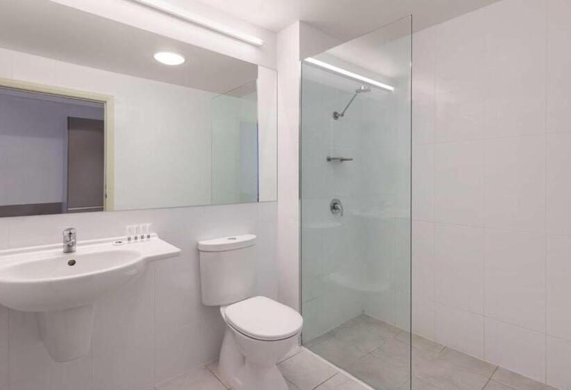 스탠다드 트리플 룸, Travelodge Hotel Hobart Airport
