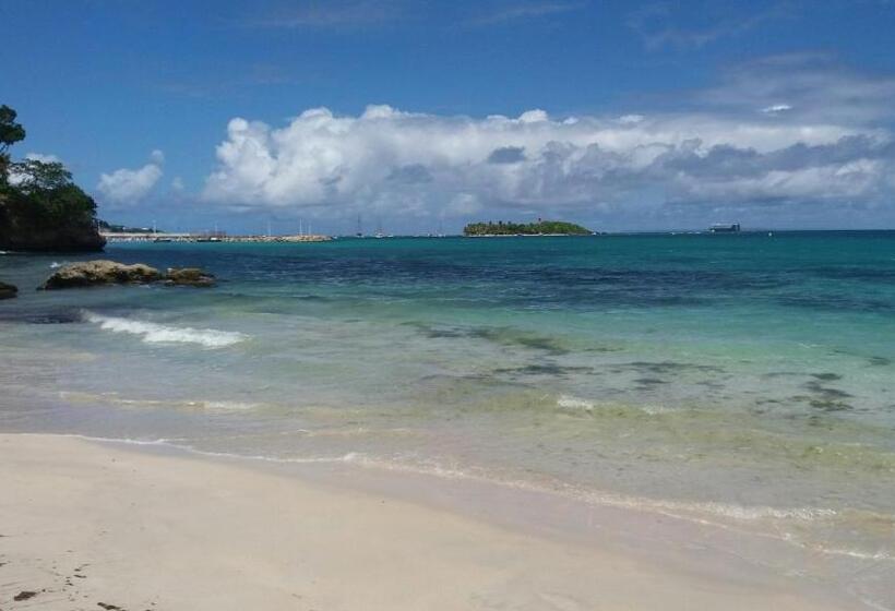 استودیوی استاندارد با چشم‌انداز دریا, Résidence De La Vielle Tour   Studio Particulier Vue Mer