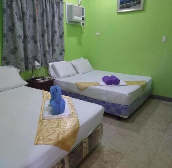 Четырехместный Номер Стандарт, Sascha S Resort Oslob