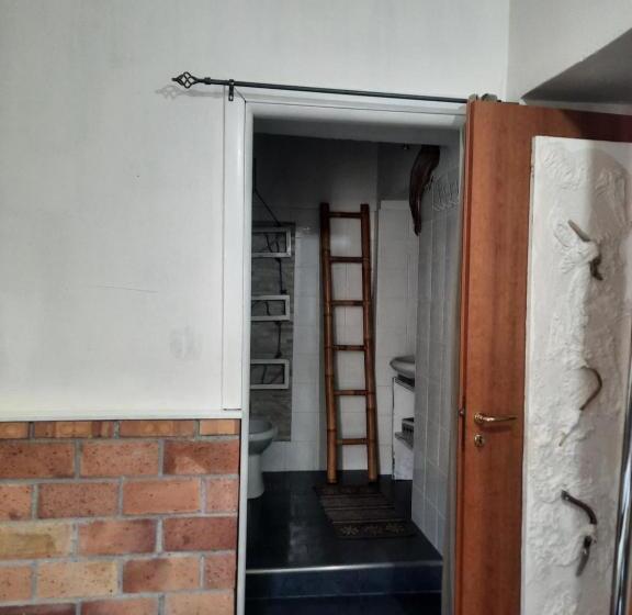 آپارتمان 1 خوابه همکف, B&b Letizia