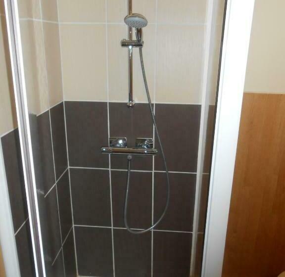 اتاق استاندارد, Clos Du Bois Brard B&b