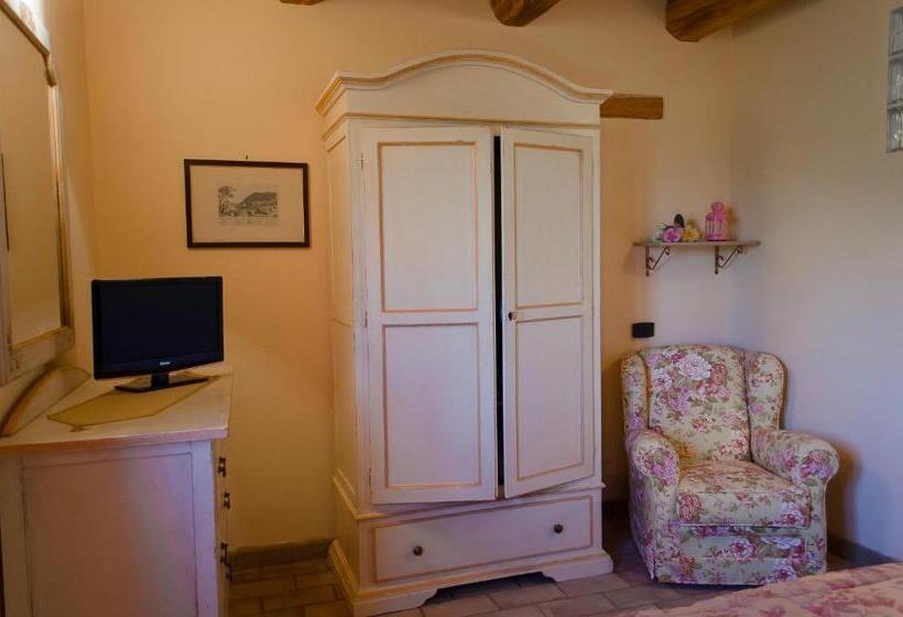 스탠다드 룸, Agriturismo Pompagnano