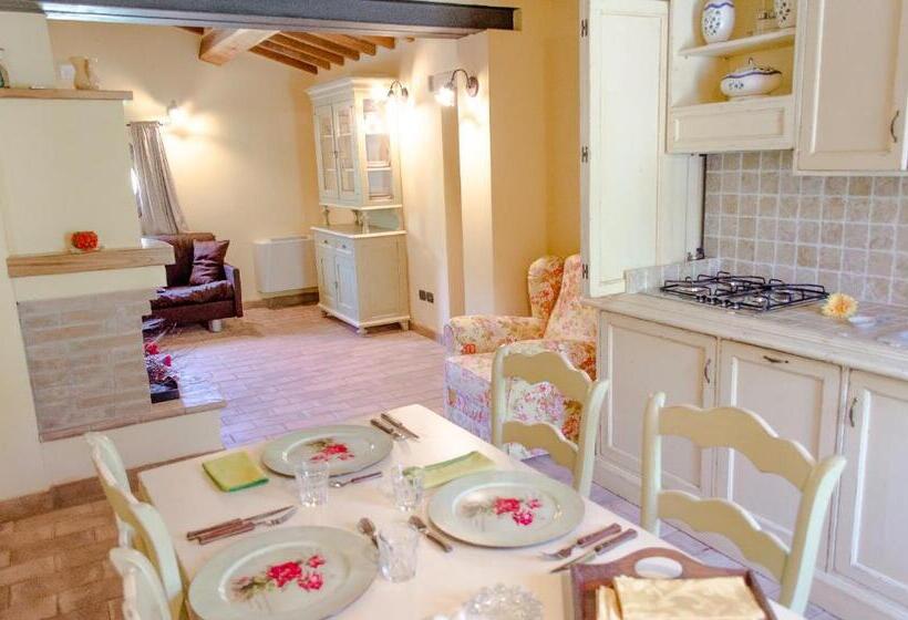 테라스 주니어 스위트, Agriturismo Pompagnano