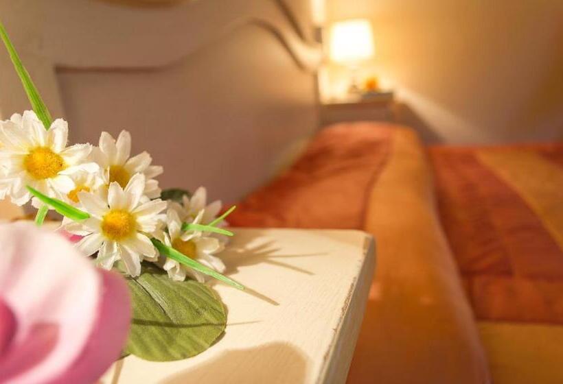 장애인을 위한 킹사이즈 침대 스탠다드 룸, Agriturismo Pompagnano