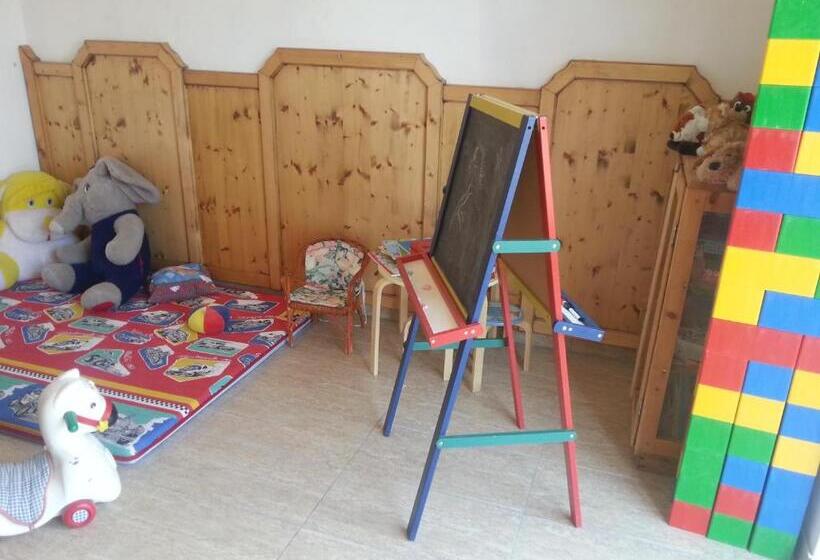 Апартаменты Пентхаус 2 Спальни, Neu Schötzerhof