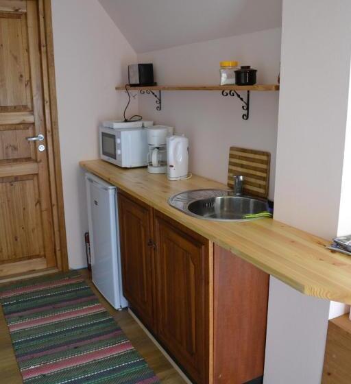 اتاق استاندارد, Kraavi Guest Hostel