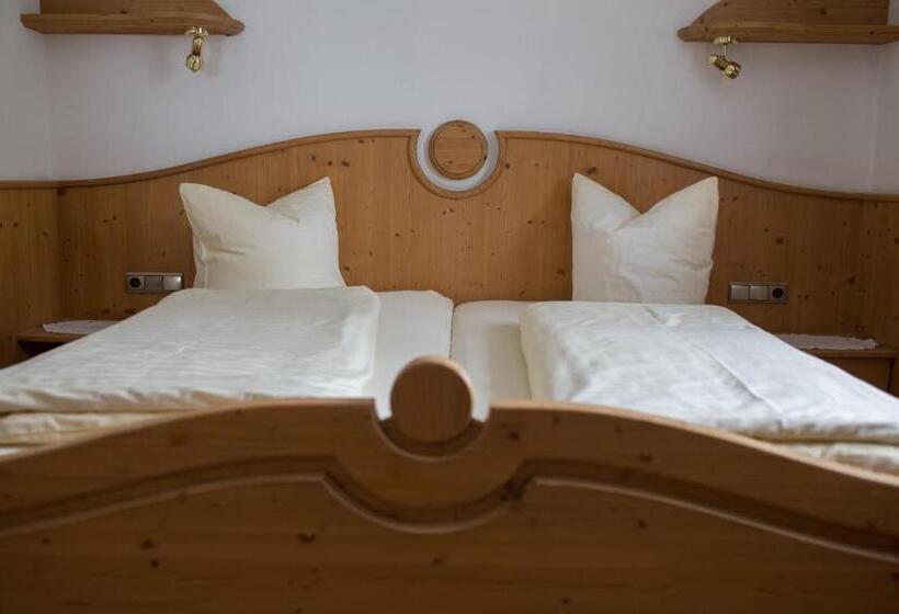 Пятиместный Стандартный Номер, Pension Sonnenheim