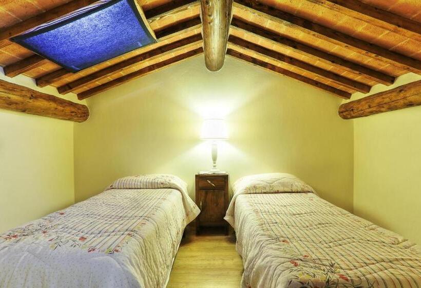 ویلای یک اتاق خوابه با استخر شنا, Terra Di Cortona