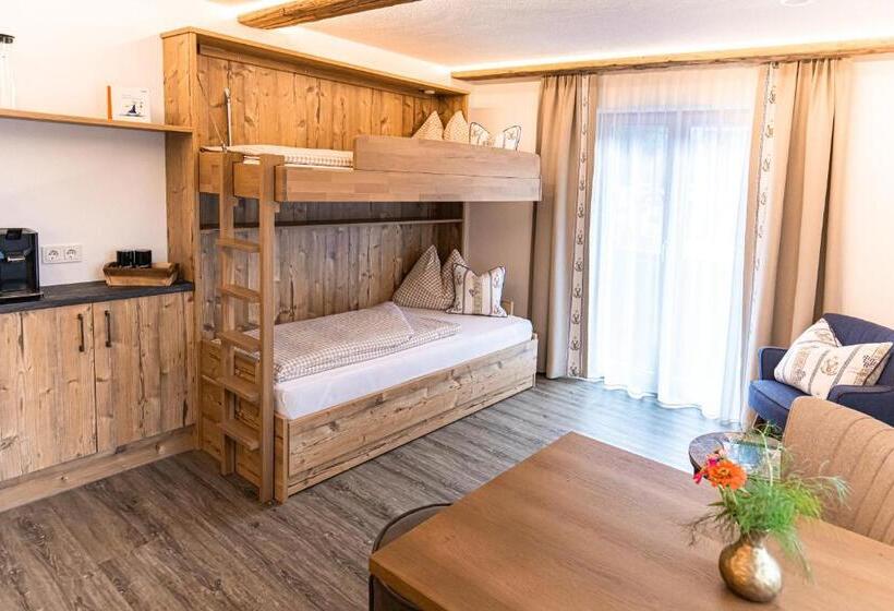 Апартаменты 1 Спальня с Видом, Gästehaus Fellner