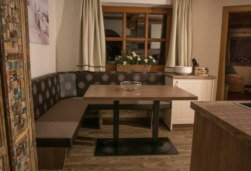 Apartamento 2 Dormitórios, Landhaus Alpenjuwel