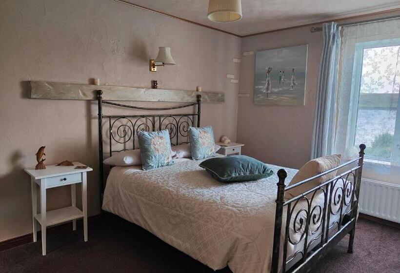 اتاق استاندارد, Waterfront Rest B&b