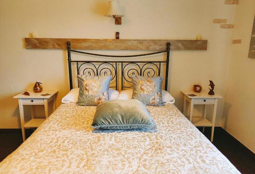 اتاق استاندارد, Waterfront Rest B&b