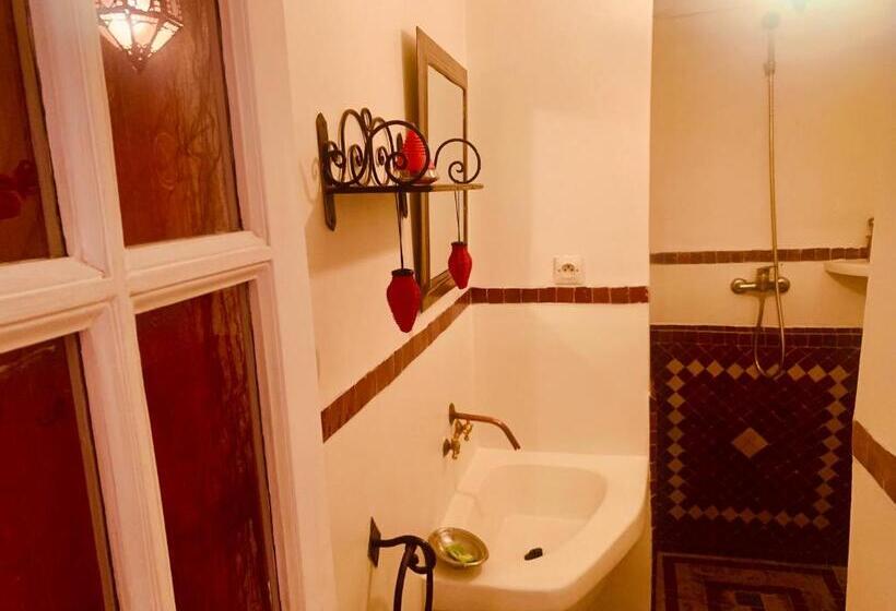 Chambre Standard, Dar Zemrane