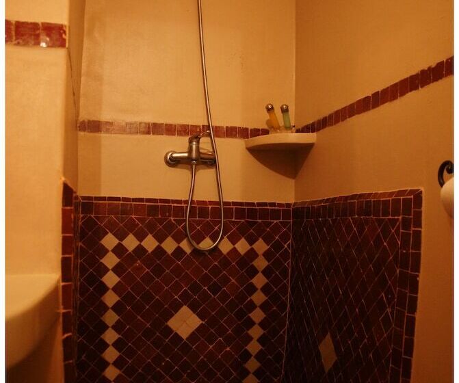 Chambre Standard, Dar Zemrane