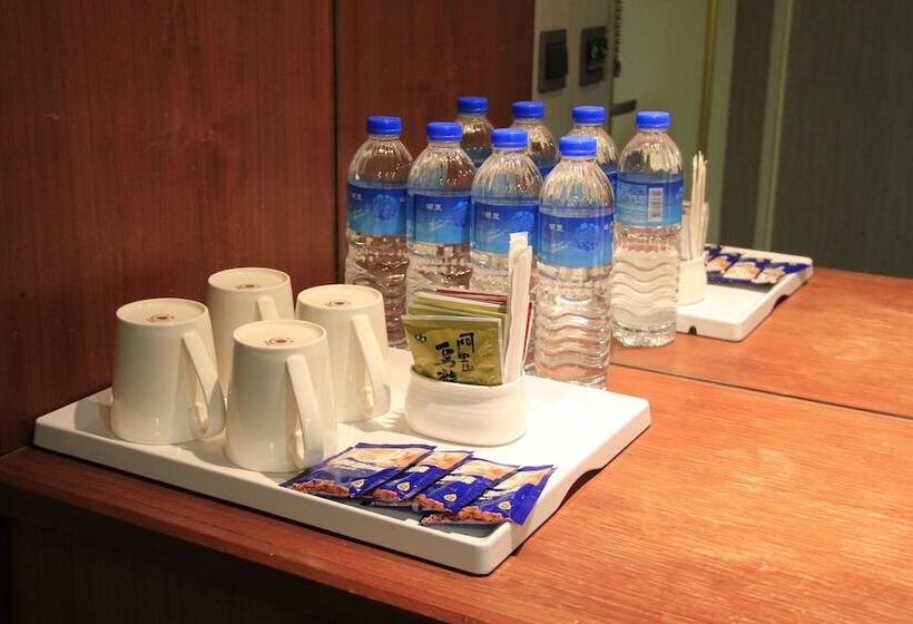 اتاق لوکس چهار تخته, Guide Hotel Hsinchu Zhongyang