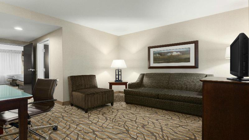 行政两卧套房, Holiday Inn Hotel & Suites Gateway, An Ihg